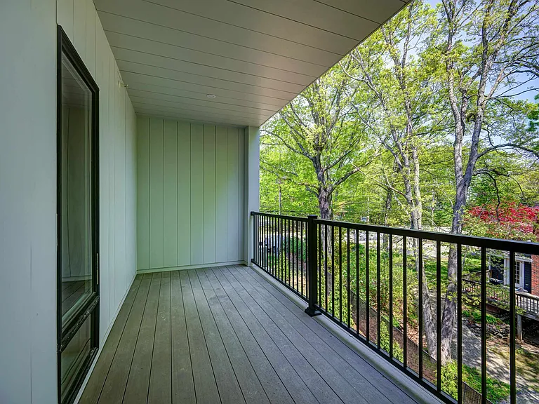2059 Lafayette Rd #204 — Photo 26