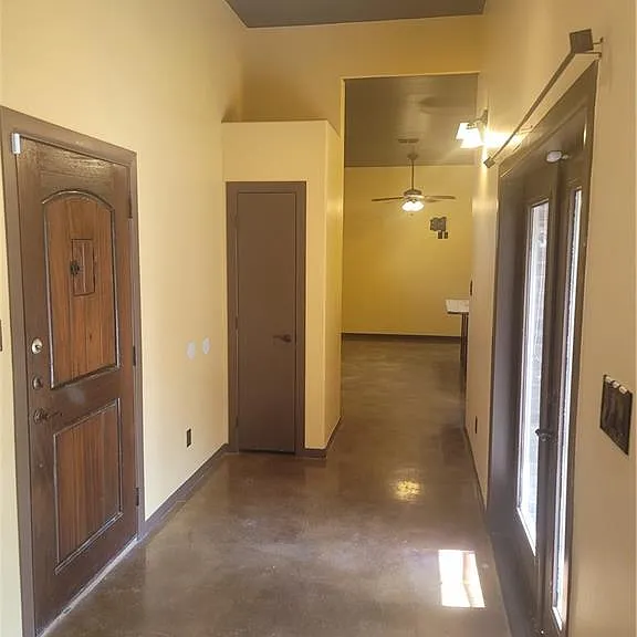 605 N 42nd St — Photo 3