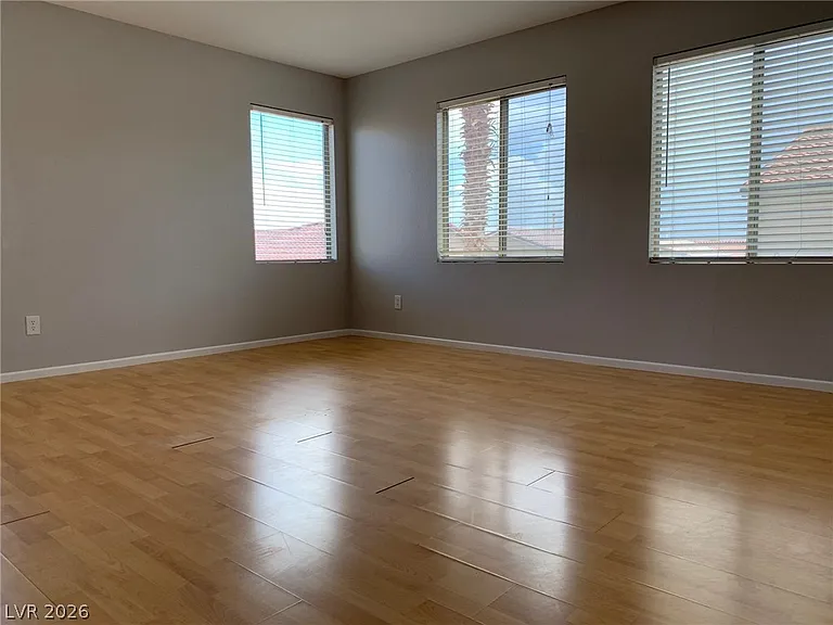 9933 W Diablo Dr — Photo 16