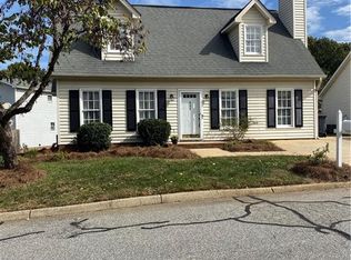 327 Brookside Ct, Kernersville, NC 27284