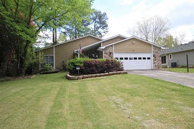 2nd image of 973 Park Forest Ct