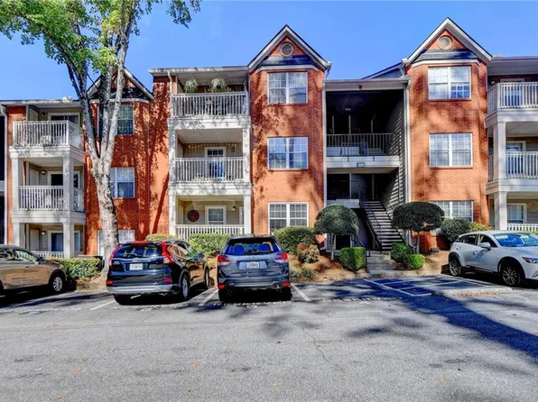 4103 Chastain Park Ct NE, Atlanta, GA 30342
