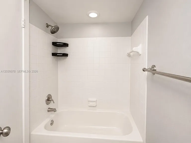 5780 Rock Island Rd #360 — Photo 21