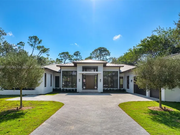 6840 SW 92nd St, Pinecrest, FL 33156