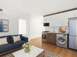 136 William St APT 3B, New York, NY 10038