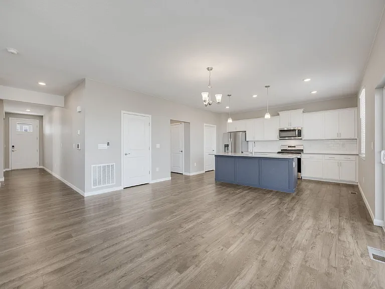6133 B Street Rd — Photo 4