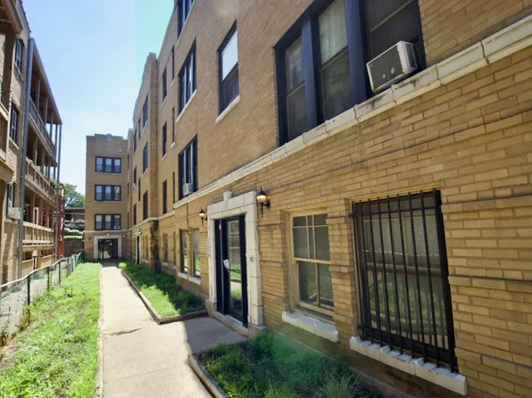 837 W Cornelia Ave, Chicago, IL