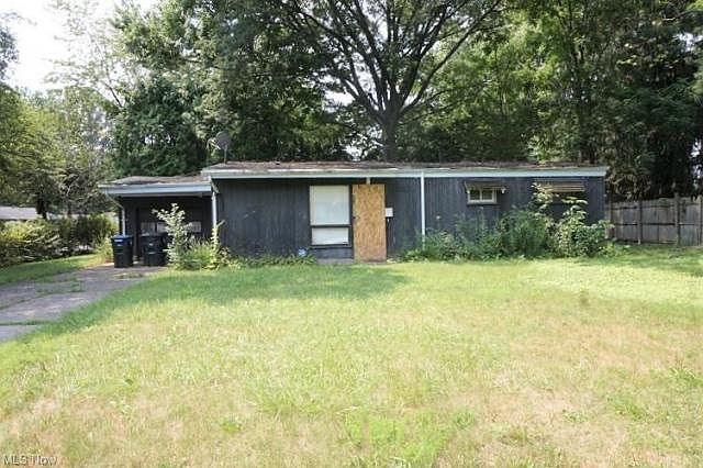 1st image of 654 Frederick Blvd