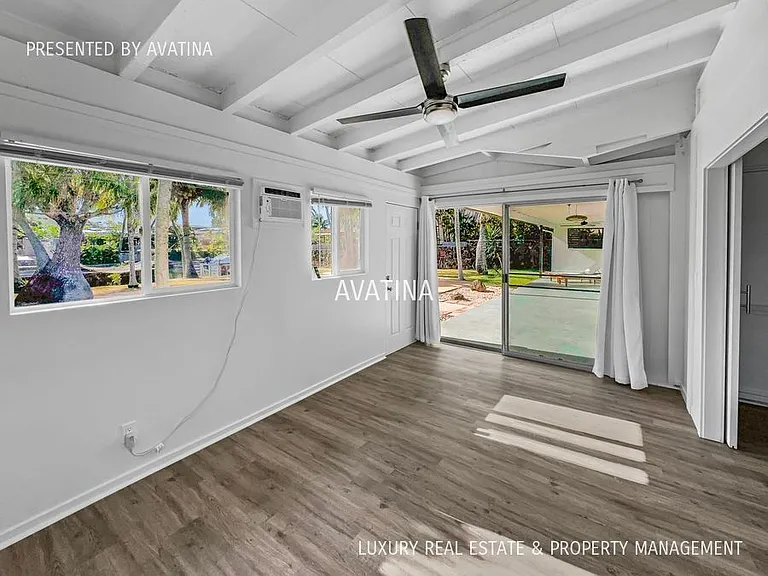 596 Iana St — Photo 7
