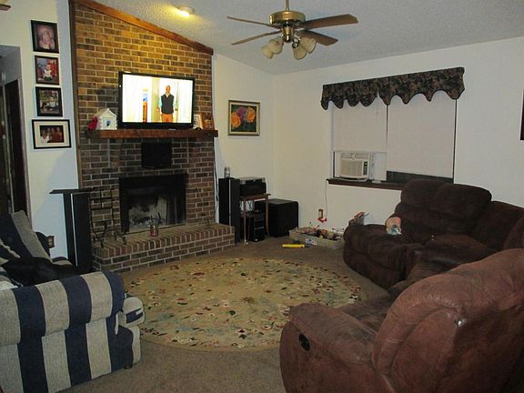 Living Room New ceiling fan 9/2019.