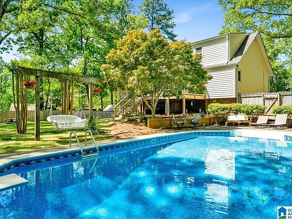 2nd image of 5483 Dover Cliff Cir