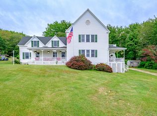33 Island Ave, Long Island, ME 04050