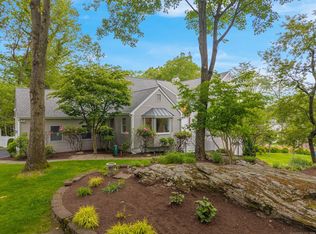 14 The Mews, Westport, CT 06880