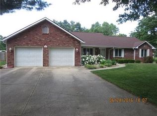 1216 W Manning Pl, Crawfordsville, IN 47933