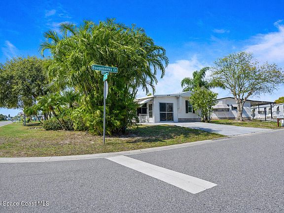 4th image of 922 Bougainvillea Cir