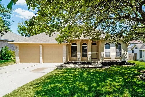 3723 Eagles Nest St Photo 1 3723 Eagles Nest St Photo 1