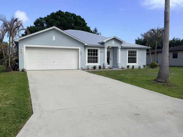 1357 SE Bayharbor Street, Port St Lucie, FL 34983