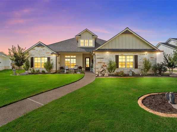 10133 T Bury Ln, Waco, TX 76708