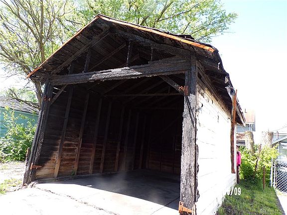 5th image of 534 Gramont Ave