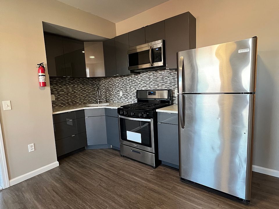 1st image of 38 Winans St APT 13