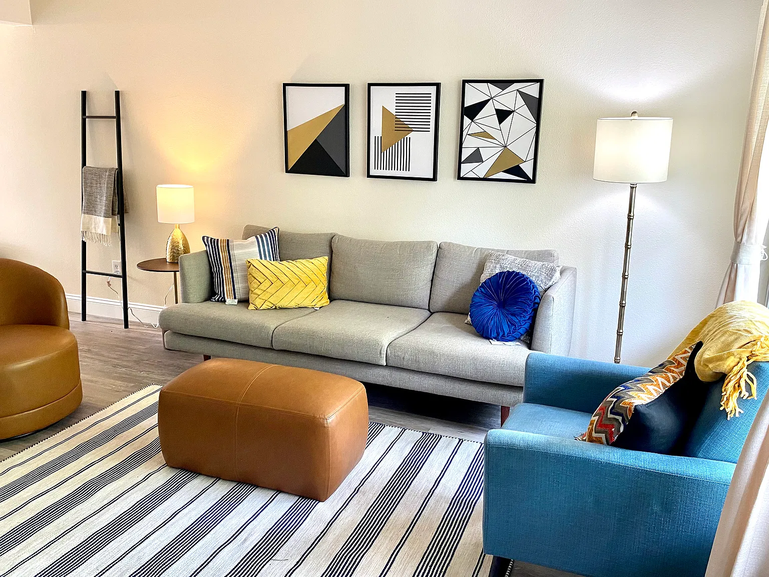 3 bed, 1.5 bath, 1225 sqft, $2,750 — Photo 3