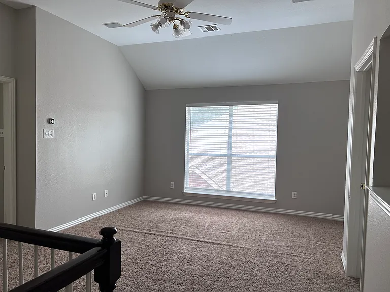 3625 Dresage Ln — Photo 11