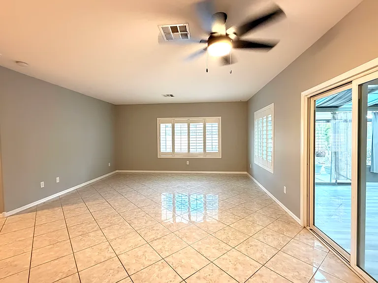 2759 Foxtail Creek Ave — Photo 22