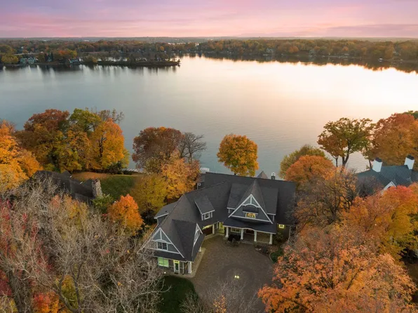 1065 Tonkawa Rd, Long Lake, MN 55356