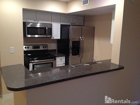 3rd image of 409 Fountainhead Cir Unit 138