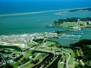 4 Waters Edge Dr, Cape Charles, VA 23310