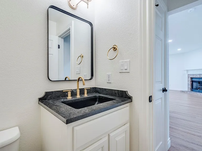 6318 Zadock Woods Dr — Photo 18