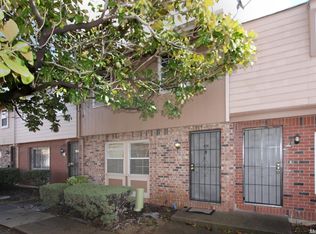4209 Brookfield Dr, Sacramento, CA 95823