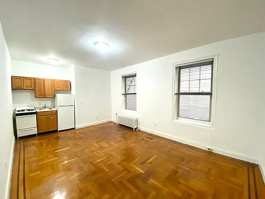 Rented by Douglas Elliman | media 6