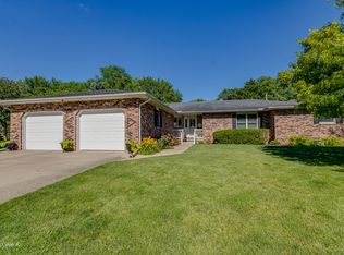 612 Center St, Mazon, IL 60444