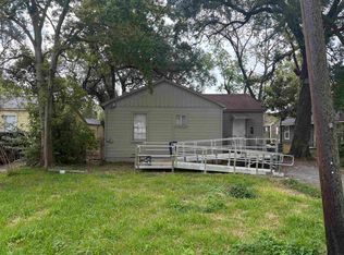 540 Dewey St, Beaumont, TX 77705