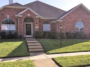 2610 Avery Dr, Arlington, TX 76006