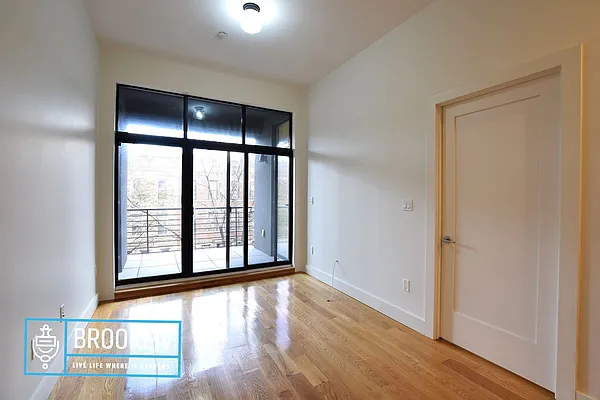 Rented by null | media 35