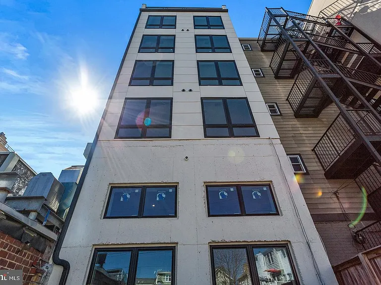 3817 Georgia Ave NW #6 — Photo 42