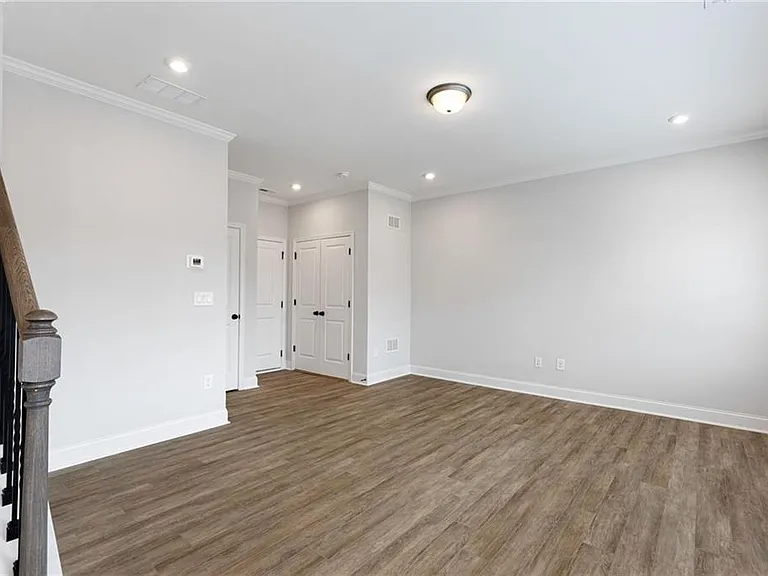 422 Herring Dr — Photo 6