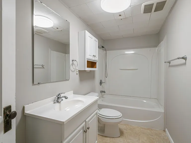 6006 Fayette Ln — Photo 14