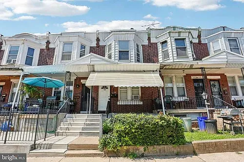 1522 N Frazier St Photo 1