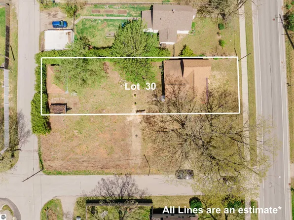 968 Barlow St, Traverse City, MI 49686