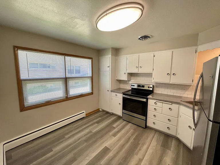 929 S Brooks St #5 — Photo 3