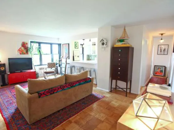 387 Grand Street image 1 of 7