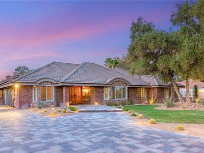 7370 Edna Ave, Las Vegas, NV, 89117