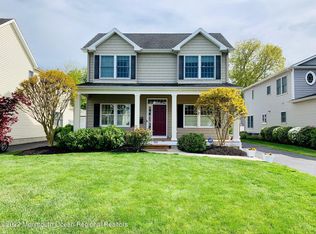 559 Mercer Ave, Spring Lake, NJ 07762