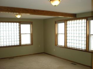 715 Plum St, Wamego, KS 66547