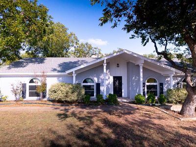 8336 Red Rose Trl, North Richland Hills, TX, 76182