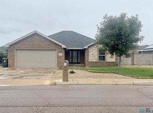 105 Almond Tree Ln, Clovis, NM 88101