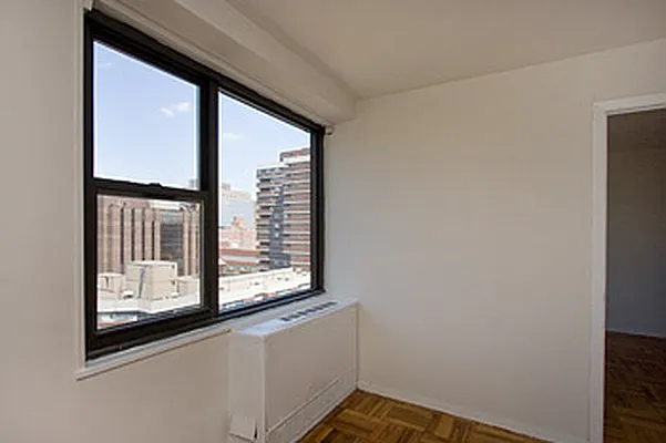 Rented by GoodRock Realty | media 8